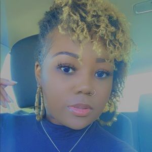 Meet your Posher, Jelena